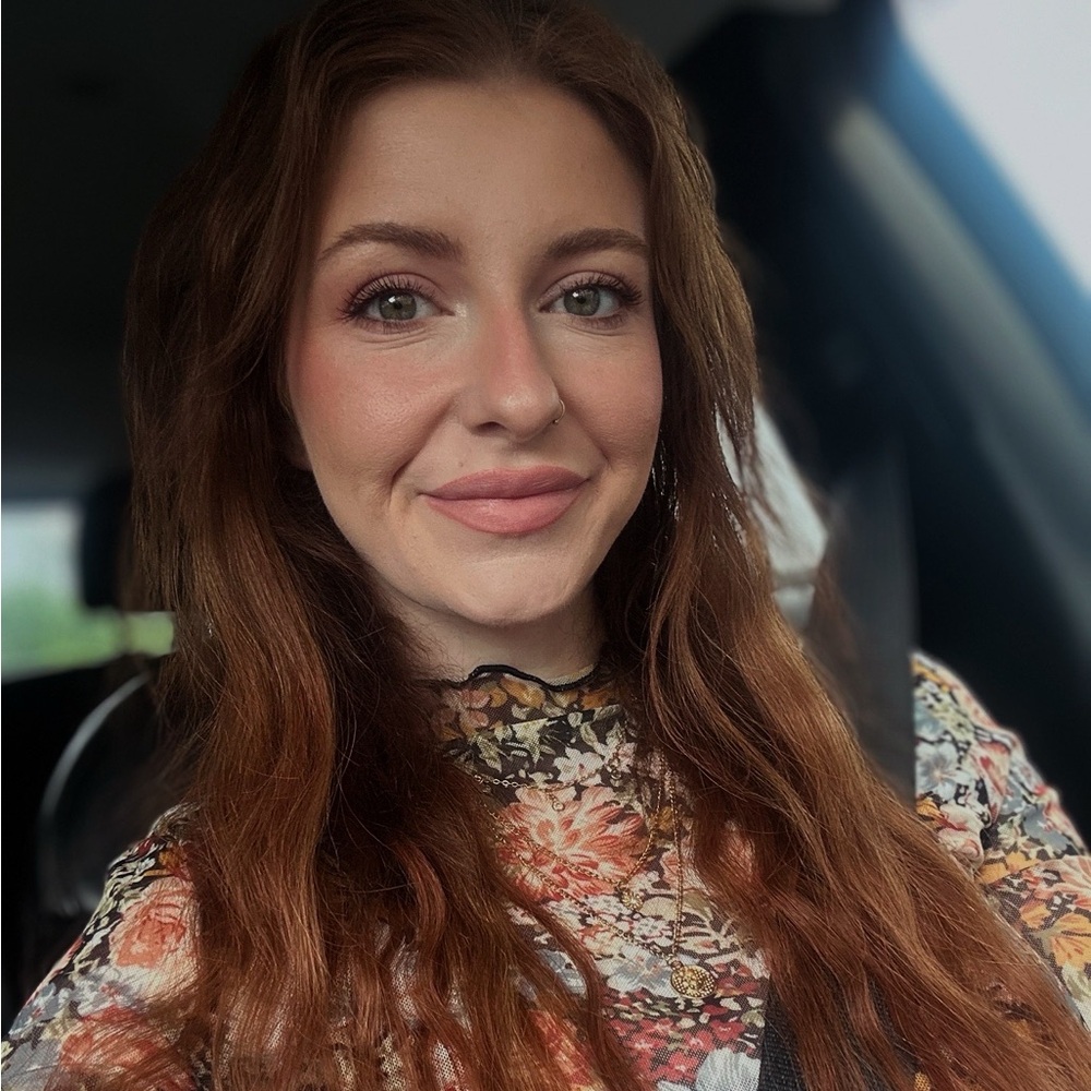 Meet your Posher, Ashley